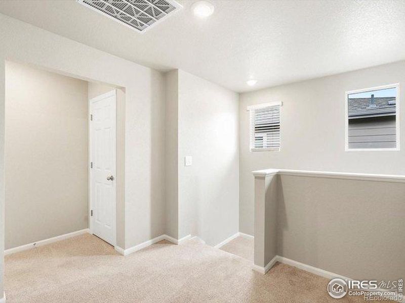 Spacious, unfurnished interior of a new home in , Greeley (Image 15).