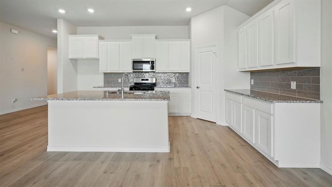 Furnished interior view inside a new home in Silverado, Aubrey (Image 8).