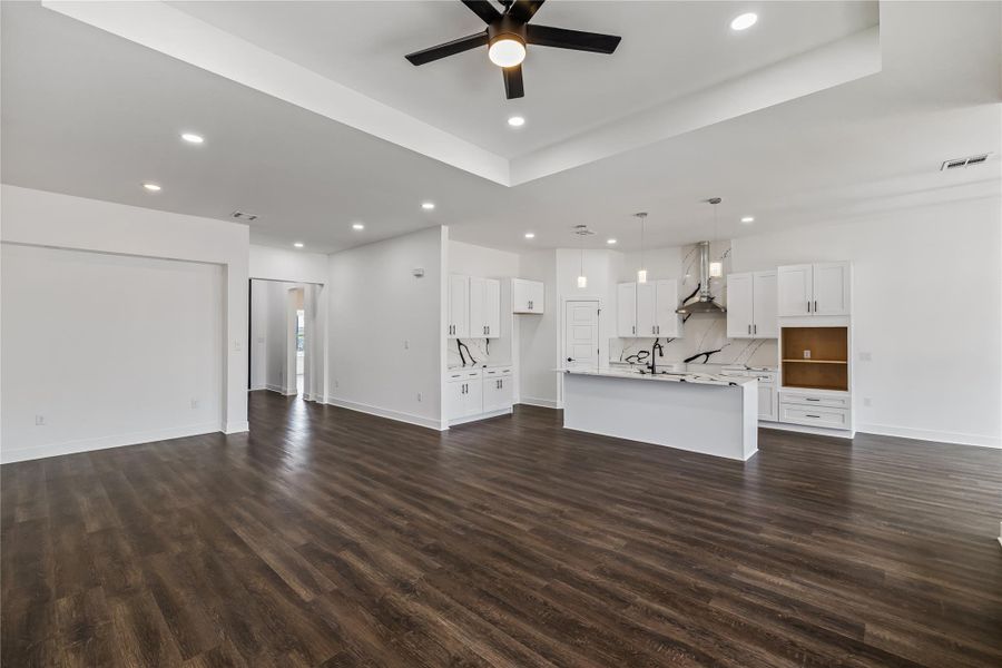 Dropped ceilings and recessed lighting