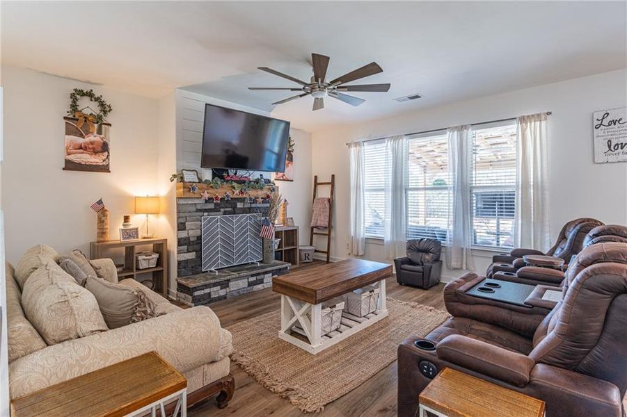 Furnished interior view inside a new home in River Station, Monroe (Image 36).
