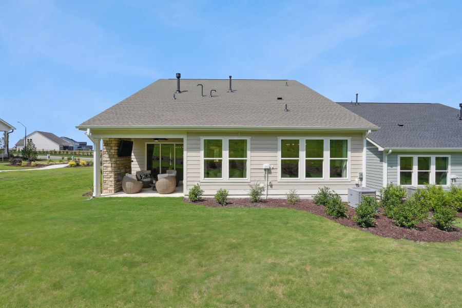 Representative exterior details of a home built from the Sandy Lane by Tri Pointe Homes in Altis At Serenity, Fuquay Varina (Image 4).
