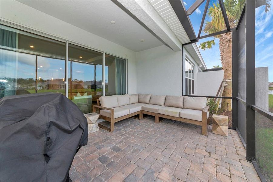 Exterior details and patio area of a home in , Sarasota (Image 3).