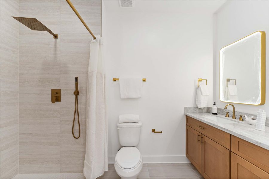 Furnished interior view inside a new home in , Houston (Image 10).