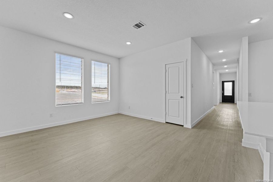 Spacious, unfurnished interior of a new home in Grace Valley, Marion (Image 19).