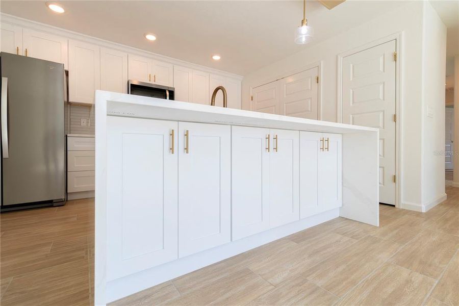 Furnished interior view inside a new home in , Lakeland (Image 18).