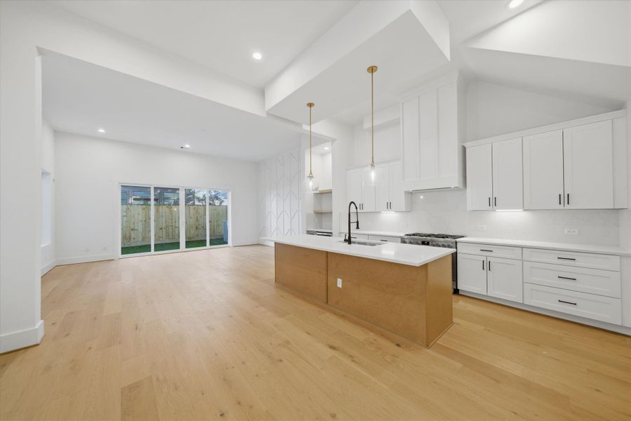 Furnished interior view inside a new home in , Houston (Image 8). Furnished interior view inside a new home in , Houston (Image 8).