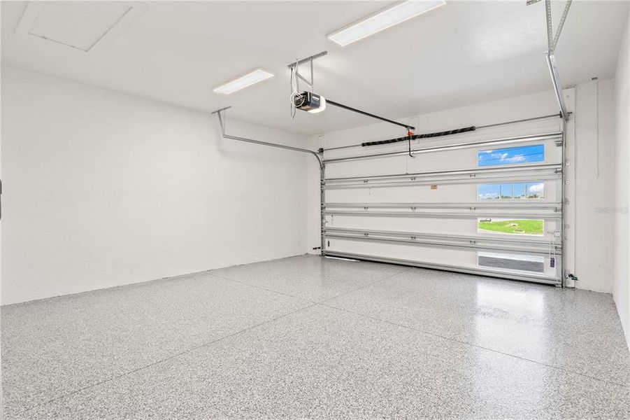 Spacious, unfurnished interior of a new home in , Cape Coral (Image 40). Spacious, unfurnished interior of a new home in , Cape Coral (Image 40).