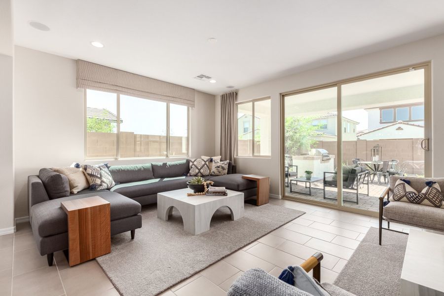 Representative furnished interior of a home built from the 40R1 by Taylor Morrison in Rancho Mercado, Surprise (Image 7).