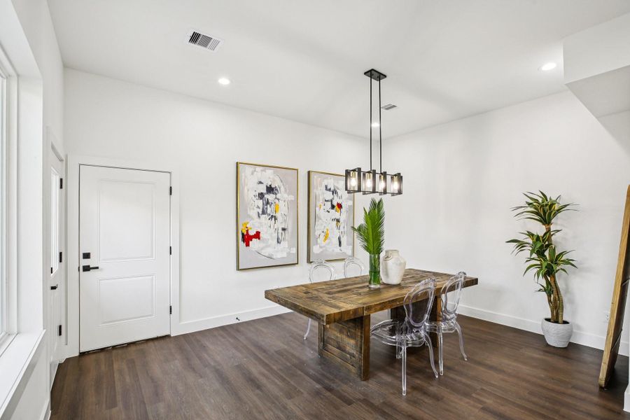 Furnished interior view inside a new home in , Houston (Image 18). Furnished interior view inside a new home in , Houston (Image 18).