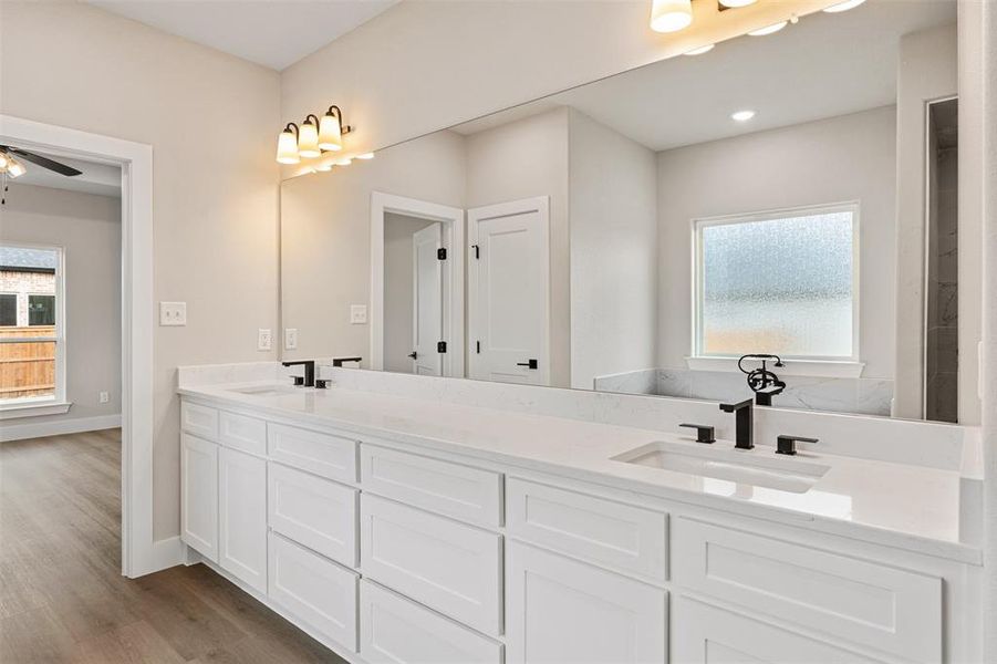 Furnished interior view inside a new home in , Mabank (Image 12).