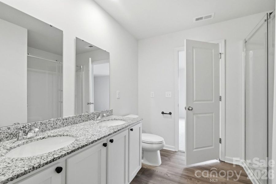 Furnished interior view inside a new home in Trivium, Newton (Image 10).
