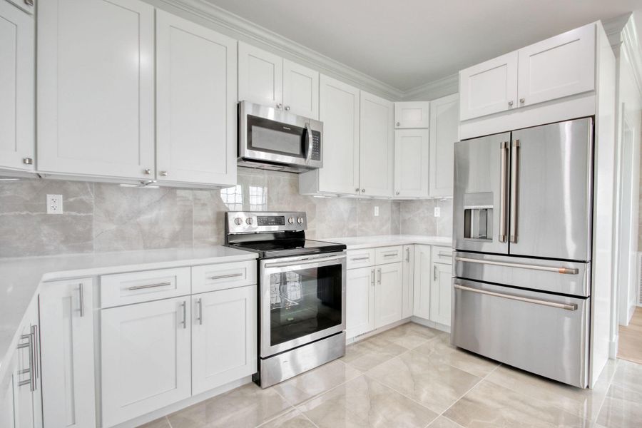 Furnished interior view inside a new home in , Georgetown (Image 7).