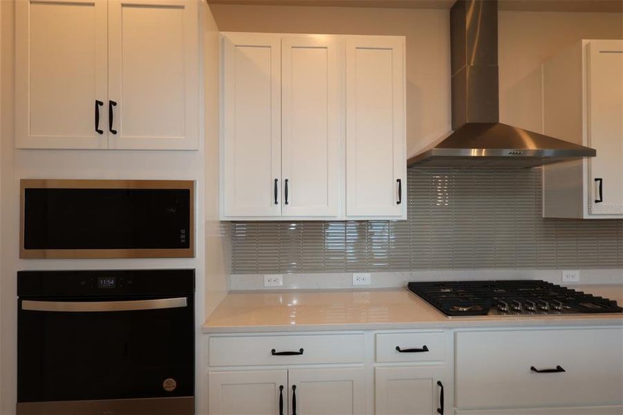 Close-up of interior finishes inside a home in Waterset Tradition Series, Apollo Beach (Image 18).