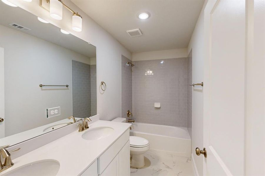 Furnished interior view inside a new home in Aster Park, McKinney (Image 7). Furnished interior view inside a new home in Aster Park, McKinney (Image 7).