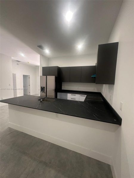 Furnished interior view inside a new home in , Fort Lauderdale (Image 4). Furnished interior view inside a new home in , Fort Lauderdale (Image 4).