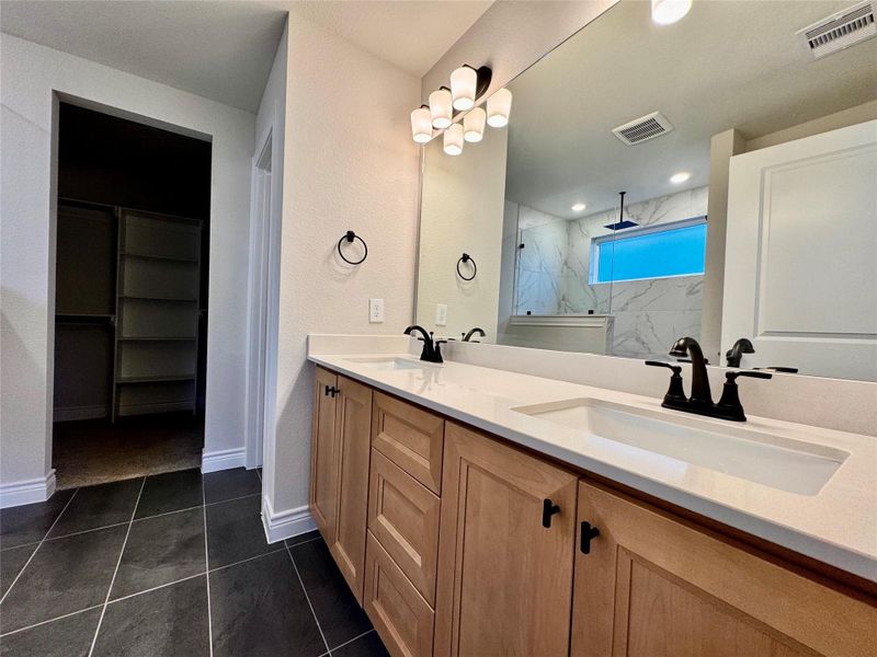 Furnished interior view inside a new home in Lexington Heights, Willis (Image 9).