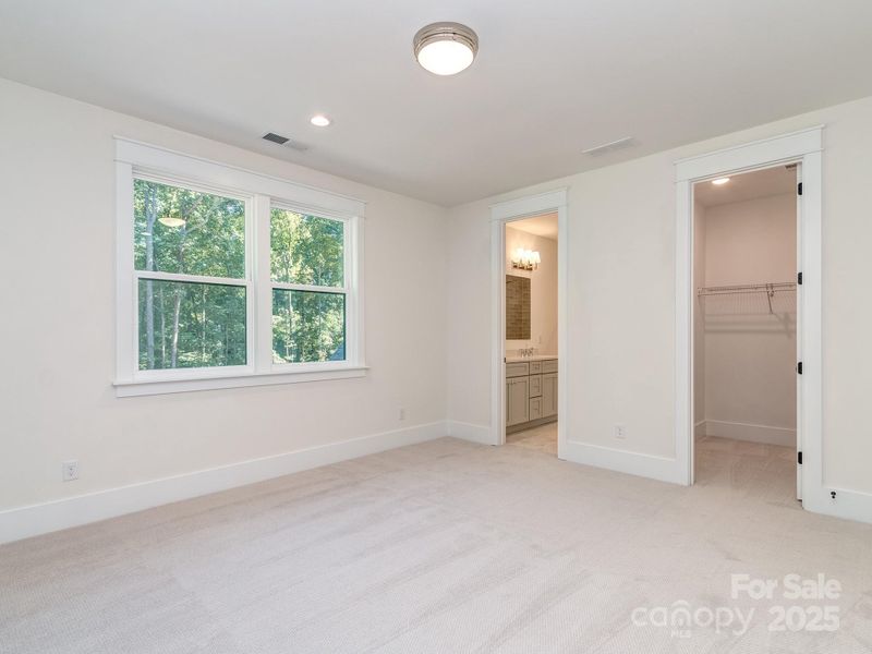 Spacious, unfurnished interior of a new home in , Matthews (Image 20).