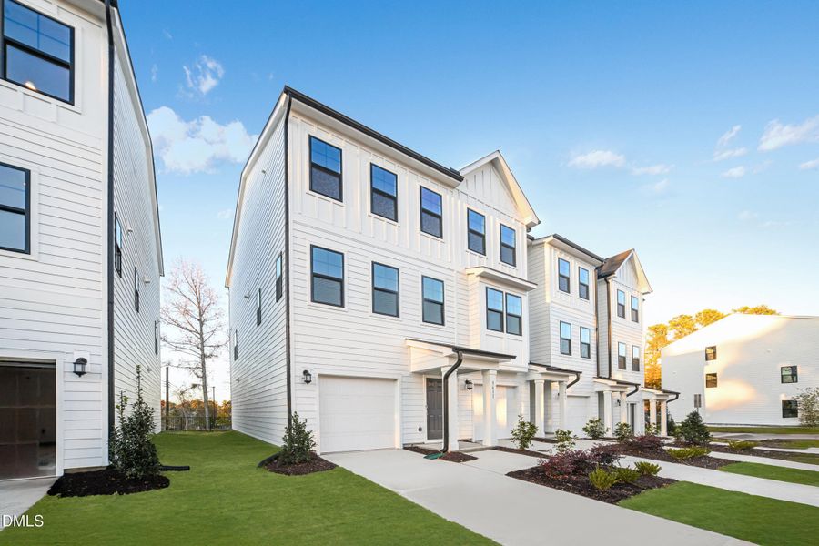 SUN_ElmGrove_Pic_Wyatt_Front_2of3 SUN_ElmGrove_Pic_Wyatt_Front_2of3