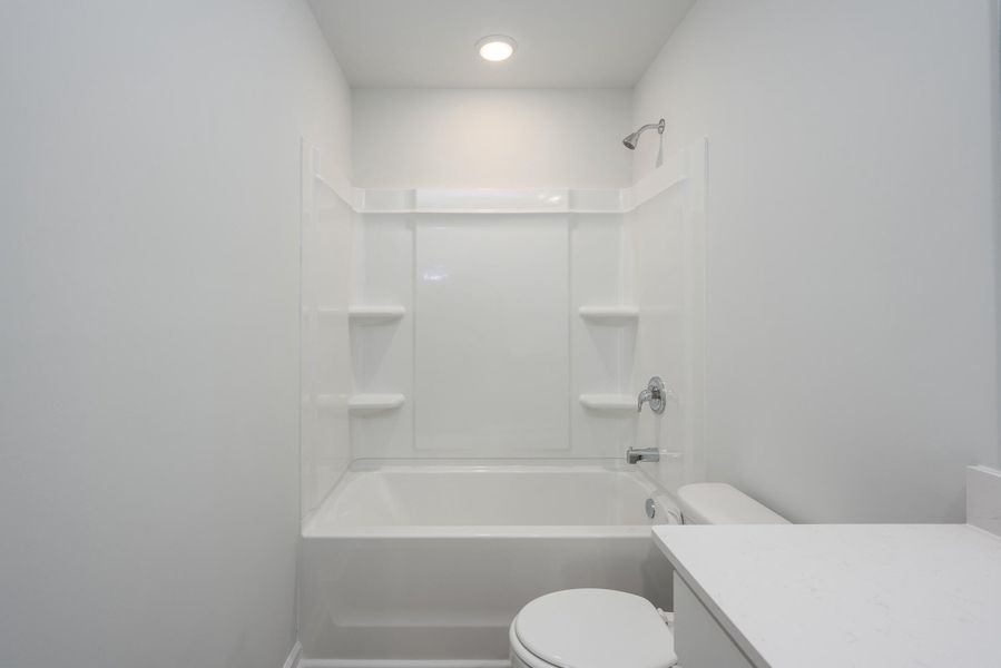 Image 23 of a home in Bradford Pointe.