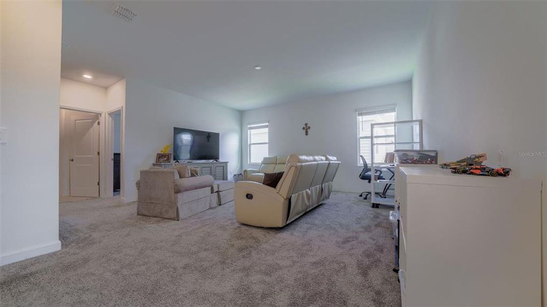 Furnished interior view inside a new home in Providence, Davenport (Image 32). Furnished interior view inside a new home in Providence, Davenport (Image 32).