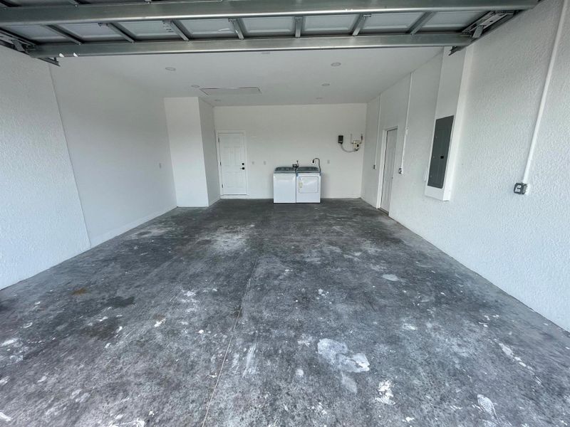 Spacious, unfurnished interior of a new home in , Labelle (Image 18). Spacious, unfurnished interior of a new home in , Labelle (Image 18).