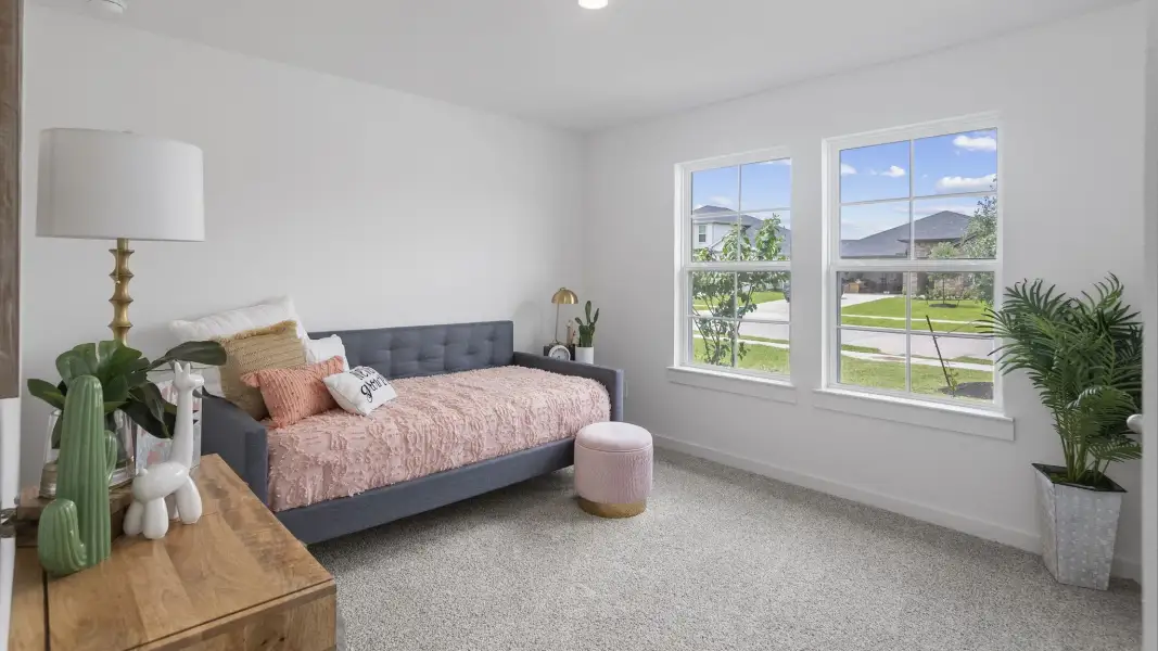 Representative furnished interior of a home built from the Kingston - X40K by D.R. Horton in Harvest Pointe, Needville (Image 10).