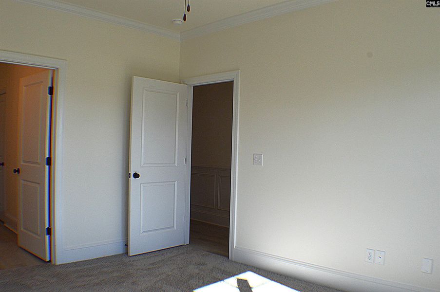 Spacious, unfurnished interior of a new home in Bickley Station, Irmo (Image 16).
