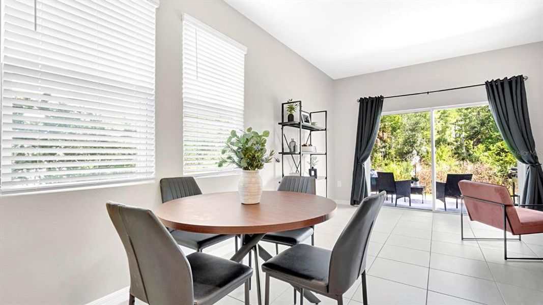Furnished interior view inside a new home in , Kissimmee (Image 5).
