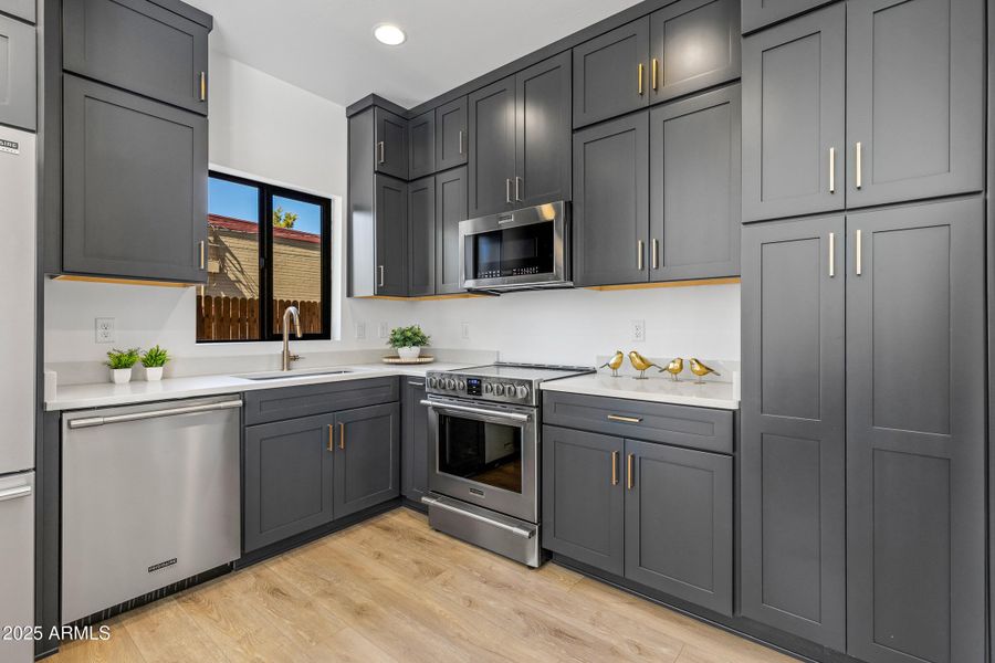 302 W Oak Ave Lot 11-21