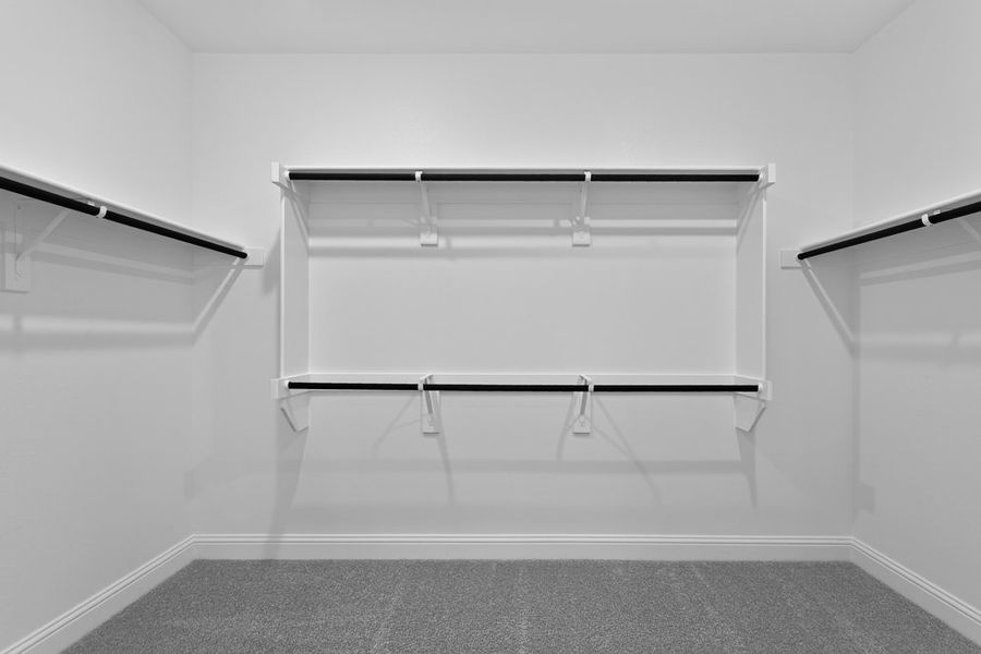 Spacious, unfurnished interior of a new home in South Oak, Lakewood Village (Image 20).