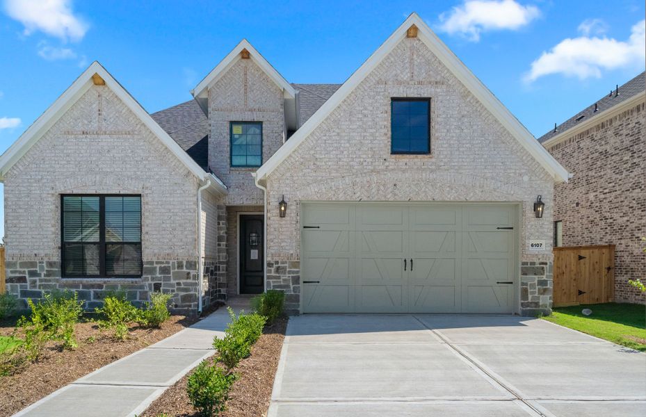 Home Exterior Home Exterior