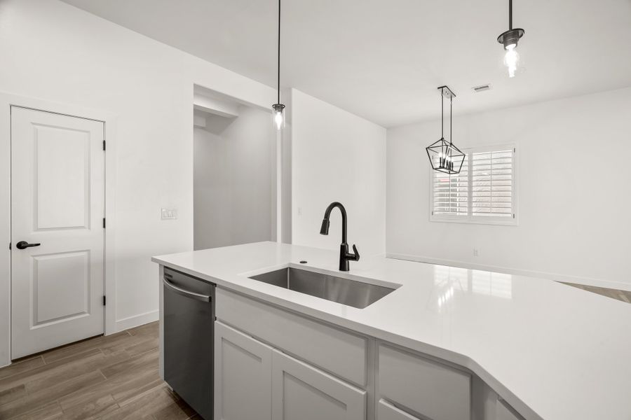 Representative furnished interior of a home built from the Sand Hills by LEH. Homes in Tierra Del Este 90, El Paso (Image 9). Representative furnished interior of a home built from the Sand Hills by LEH. Homes in Tierra Del Este 90, El Paso (Image 9).