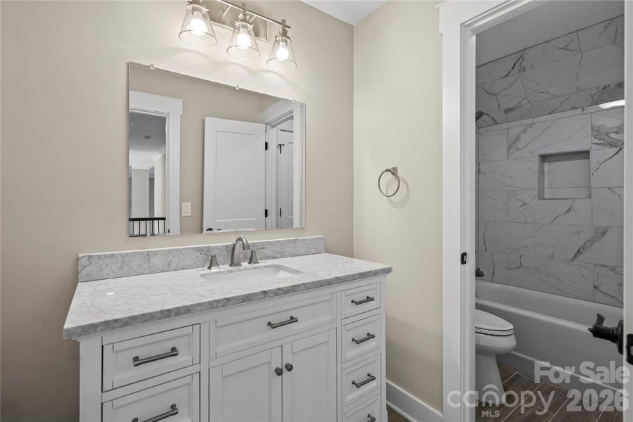 private vanity room #1 connecting to hallway