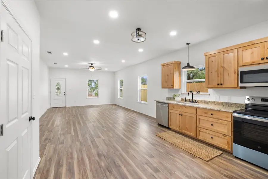 Furnished interior view inside a new home in , Lexington (Image 4).