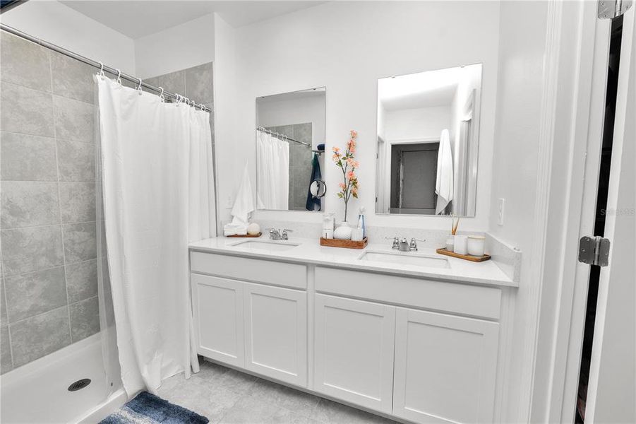 Furnished interior view inside a new home in Cascades, Davenport (Image 5). Furnished interior view inside a new home in Cascades, Davenport (Image 5).