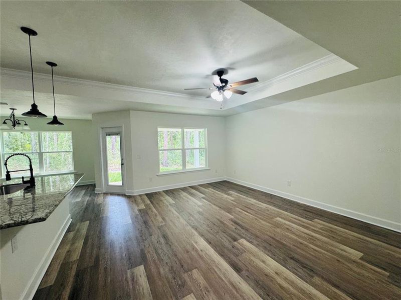 Spacious, unfurnished interior of a new home in , Bronson (Image 9).