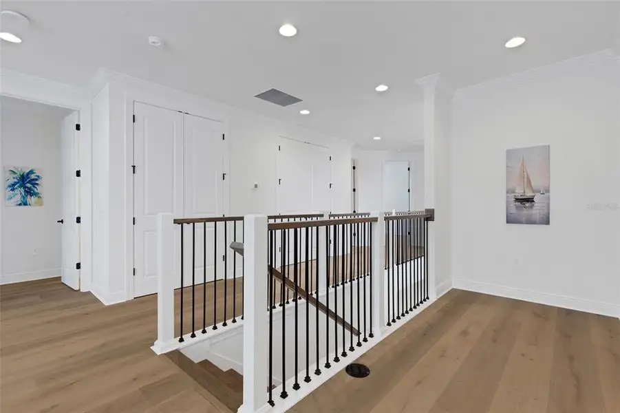 Image 90 of a home in Cassata Lakes.