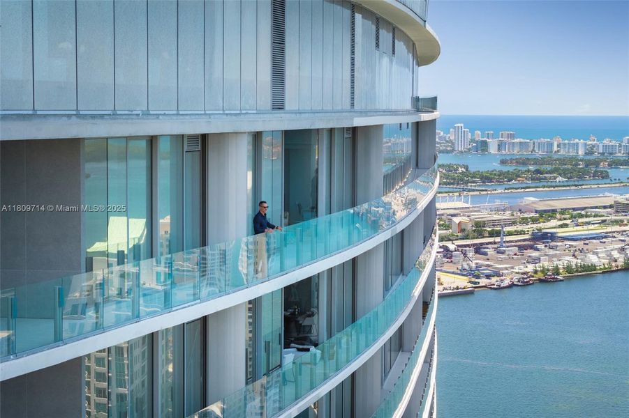 Image 30 of a home in Aston Martin Residences.