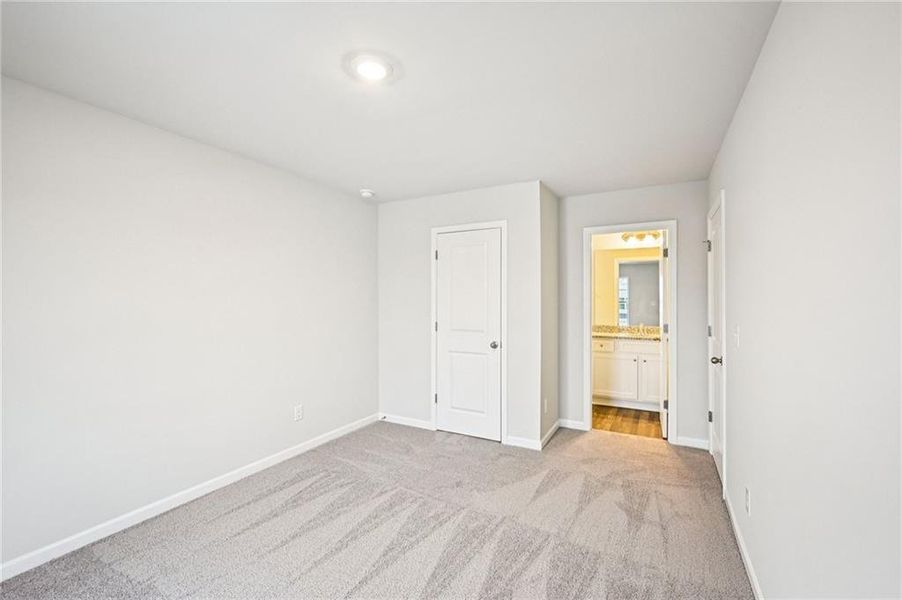 Spacious, unfurnished interior of a new home in The Hills at Cedar Creek, Winder (Image 42). Spacious, unfurnished interior of a new home in The Hills at Cedar Creek, Winder (Image 42).