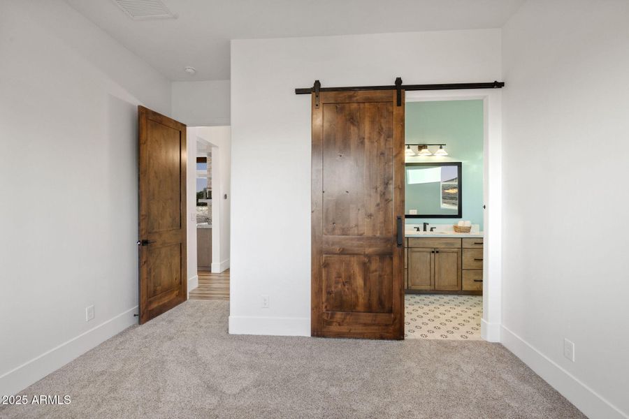 50-Bedroom 2 2 50-Bedroom 2 2