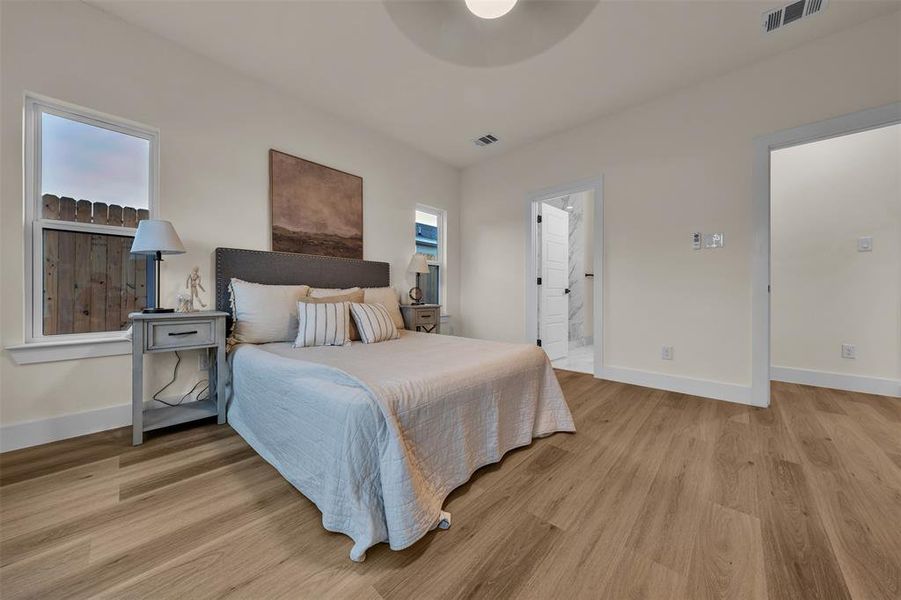 Furnished interior view inside a new home in , Fort Worth (Image 9).