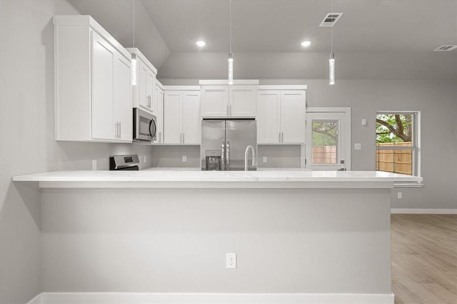 Furnished interior view inside a new home in , Kerens (Image 5).