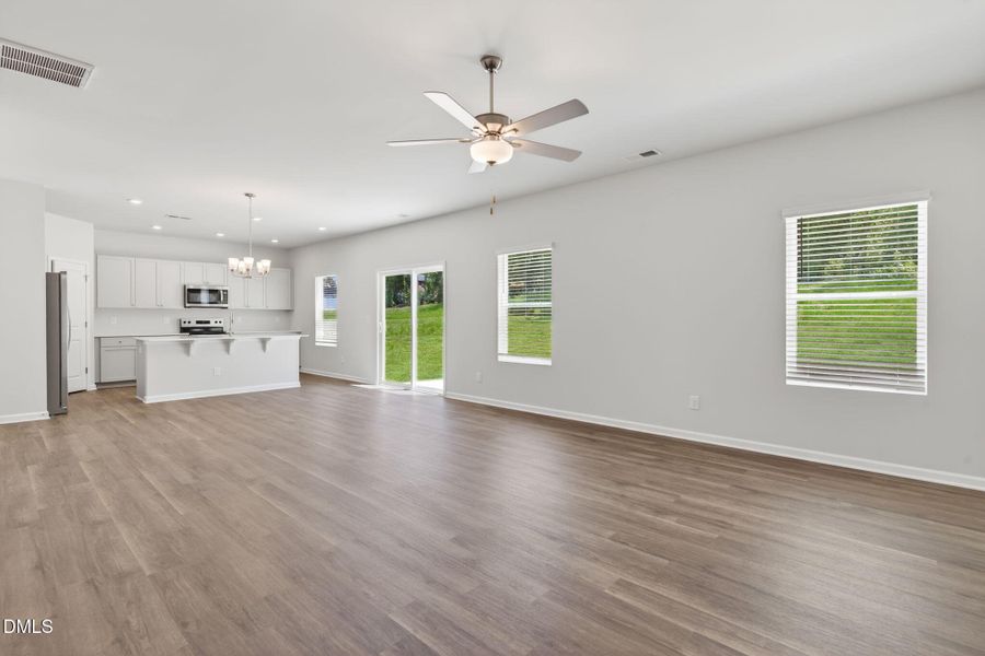 11-web-or-mls-DSC03073 11-web-or-mls-DSC03073