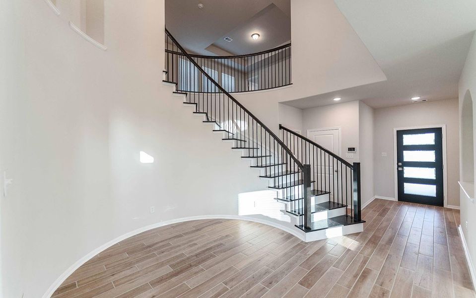 Furnished interior view inside a new home in Lago Mar, Texas City (Image 5). Furnished interior view inside a new home in Lago Mar, Texas City (Image 5).