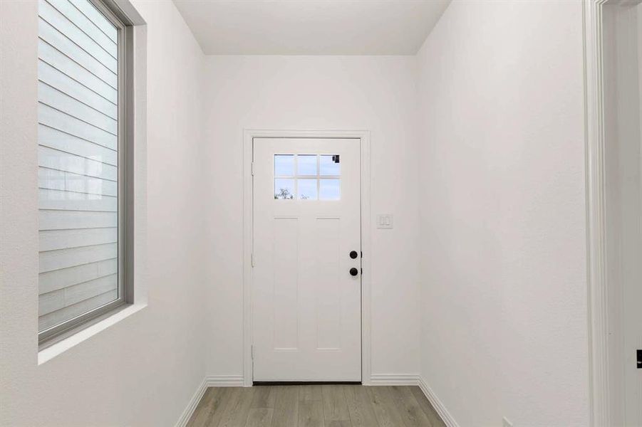 Furnished interior view inside a new home in Sereno Oaks at Buckner Terrace, Dallas (Image 9). Furnished interior view inside a new home in Sereno Oaks at Buckner Terrace, Dallas (Image 9).
