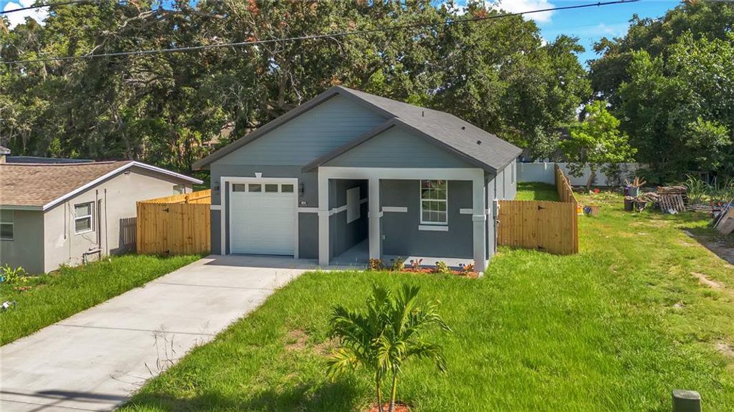 Front exterior of a new home in , Winter Garden, FL, highlighting curb appeal (Image 26).