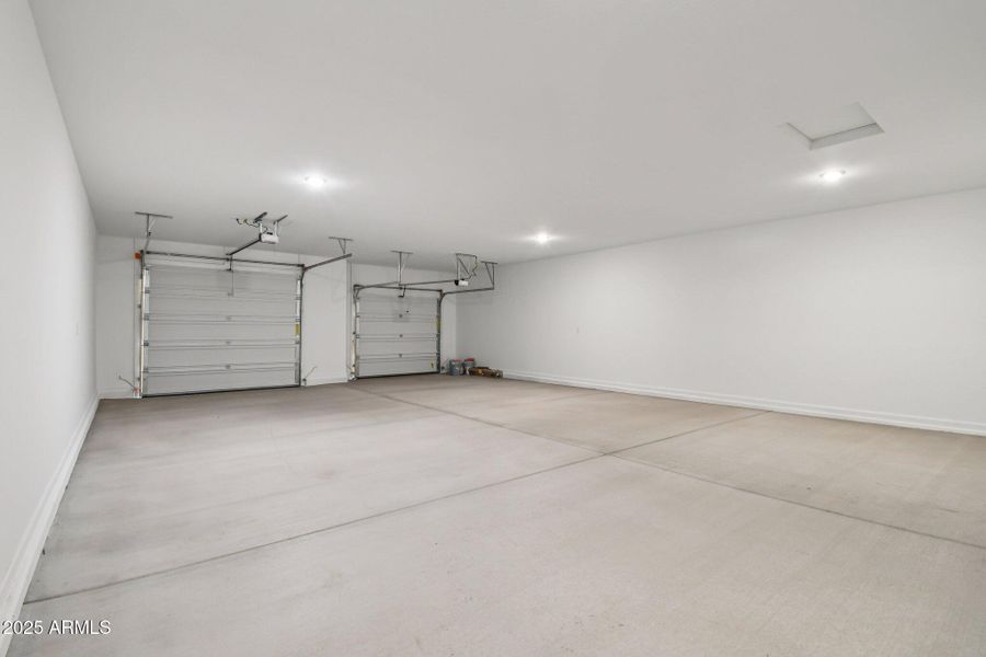 29-web-or-mls-W Mellen Ln-S1212-029 29-web-or-mls-W Mellen Ln-S1212-029