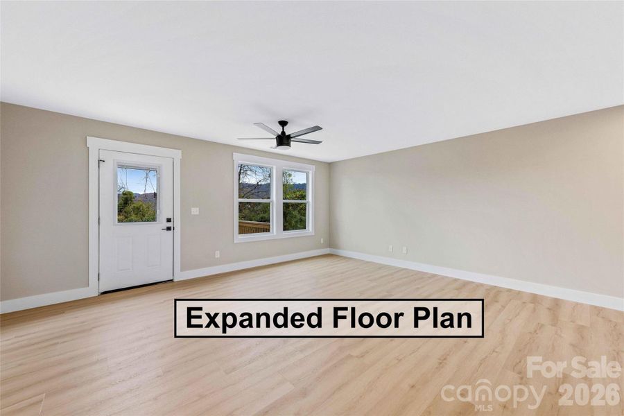 Spacious, unfurnished interior of a new home in , Alexander (Image 18).