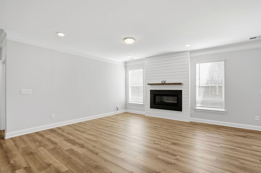 Spacious, unfurnished interior of a new home in Grier Meadows, Charlotte (Image 40).