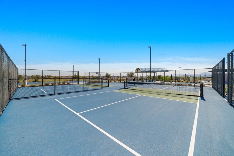 Community amenities in Parkside, Avondale (Image 29).